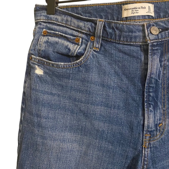Abercrombie & Fitch The Mom High Rise Distressed Jeans Size 31 - Picture 7 of 7